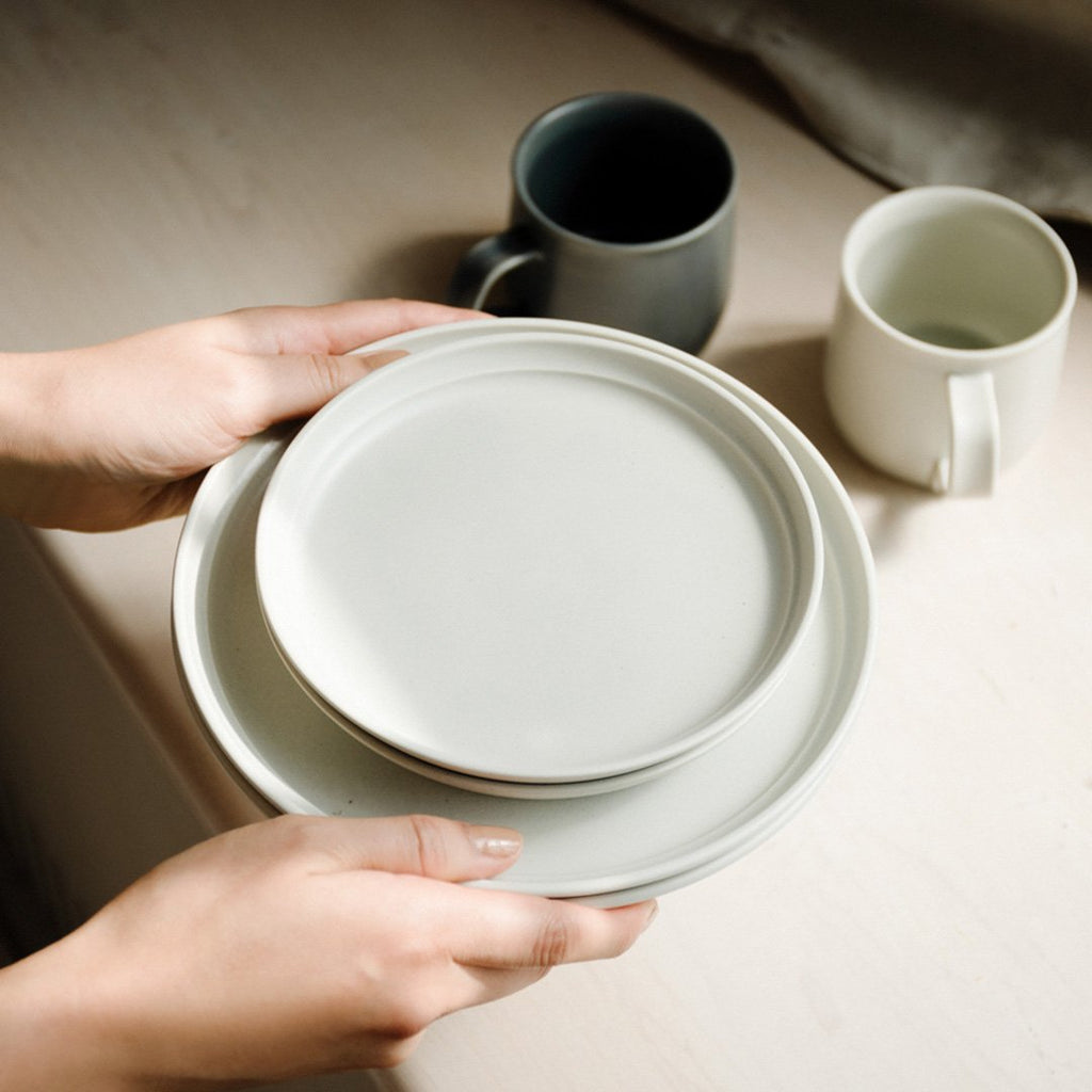 KINTO FOG PLATE 250MM ASH WHITE