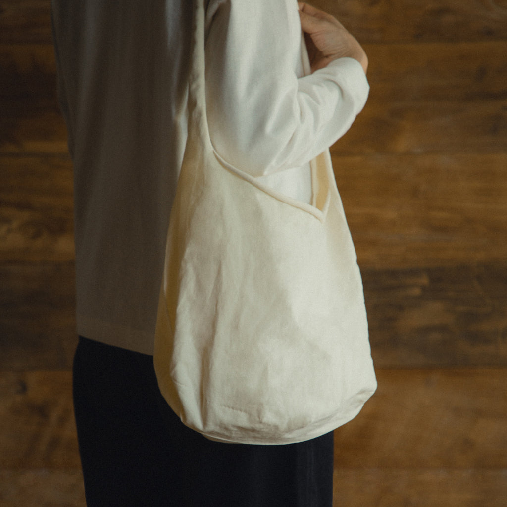 Kinto FUTO sling bag ivory 3