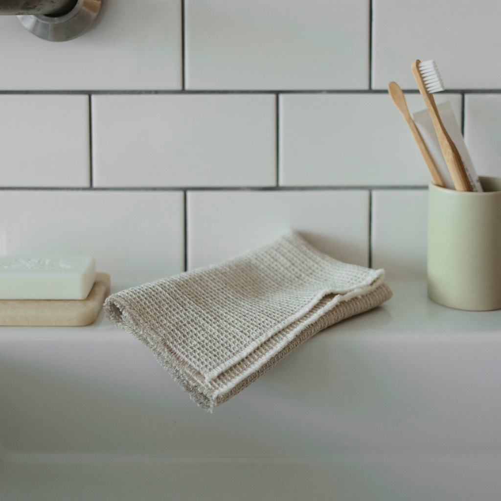 Kinto FUTO waffle face cloth 360x360mm off-white 5