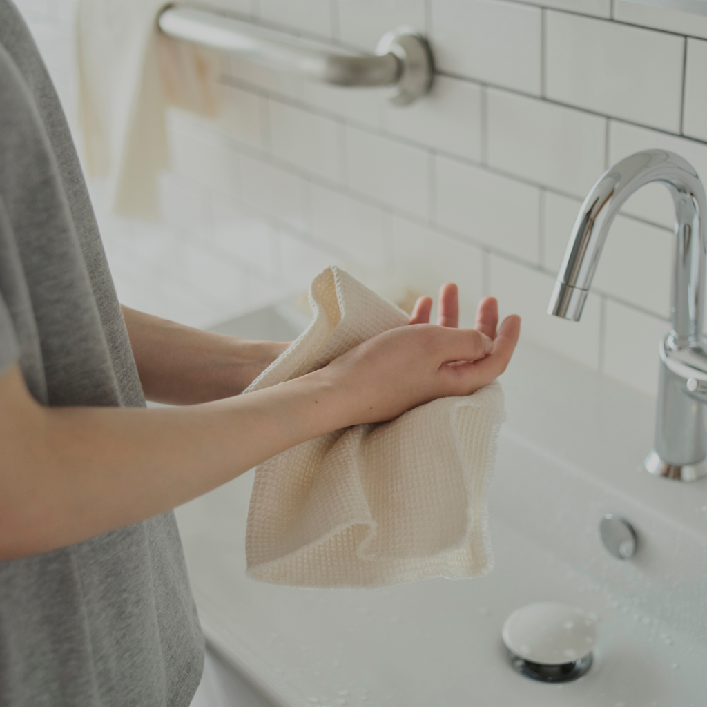 KINTO FUTO WAFFLE FACE CLOTH 360X360MM OFF-WHITE