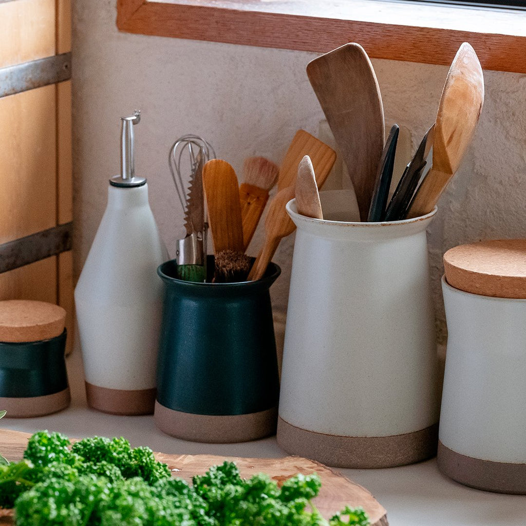 Kinto CLK-211 oil bottle 300ml white 4