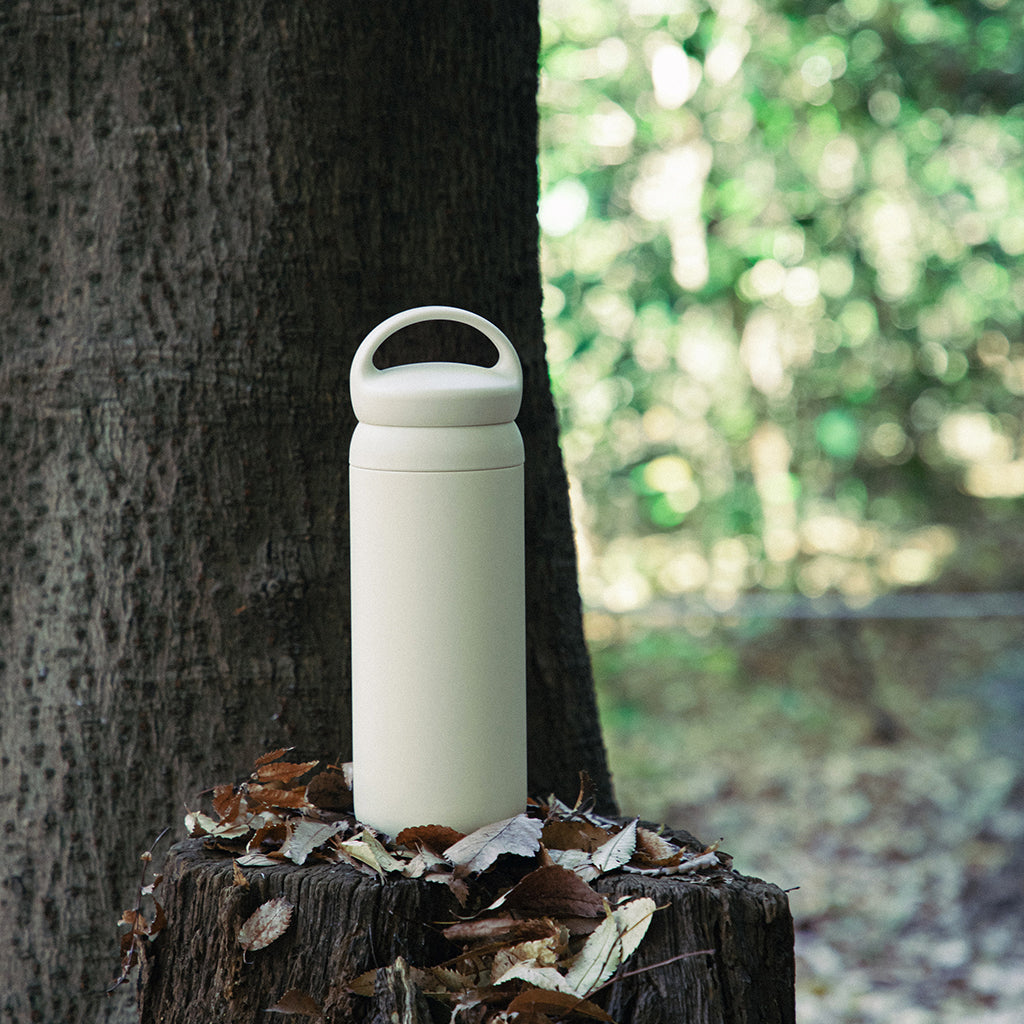 Kinto DAY OFF TUMBLER 900ml white 2