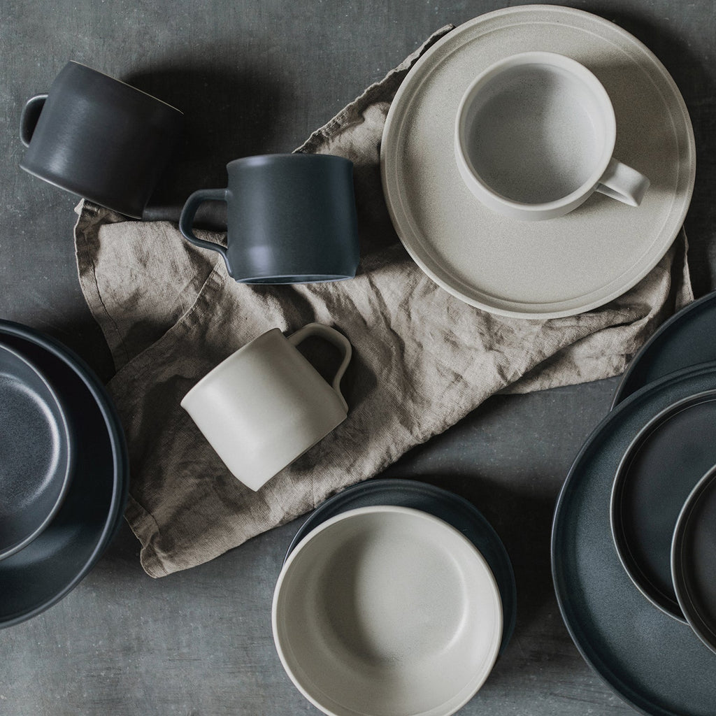 Kinto FOG wide mug 320ml ash white 2