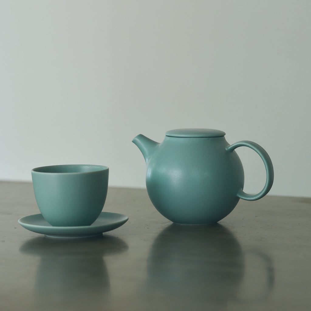 Kinto PEBBLE teapot 480ml moss green 2