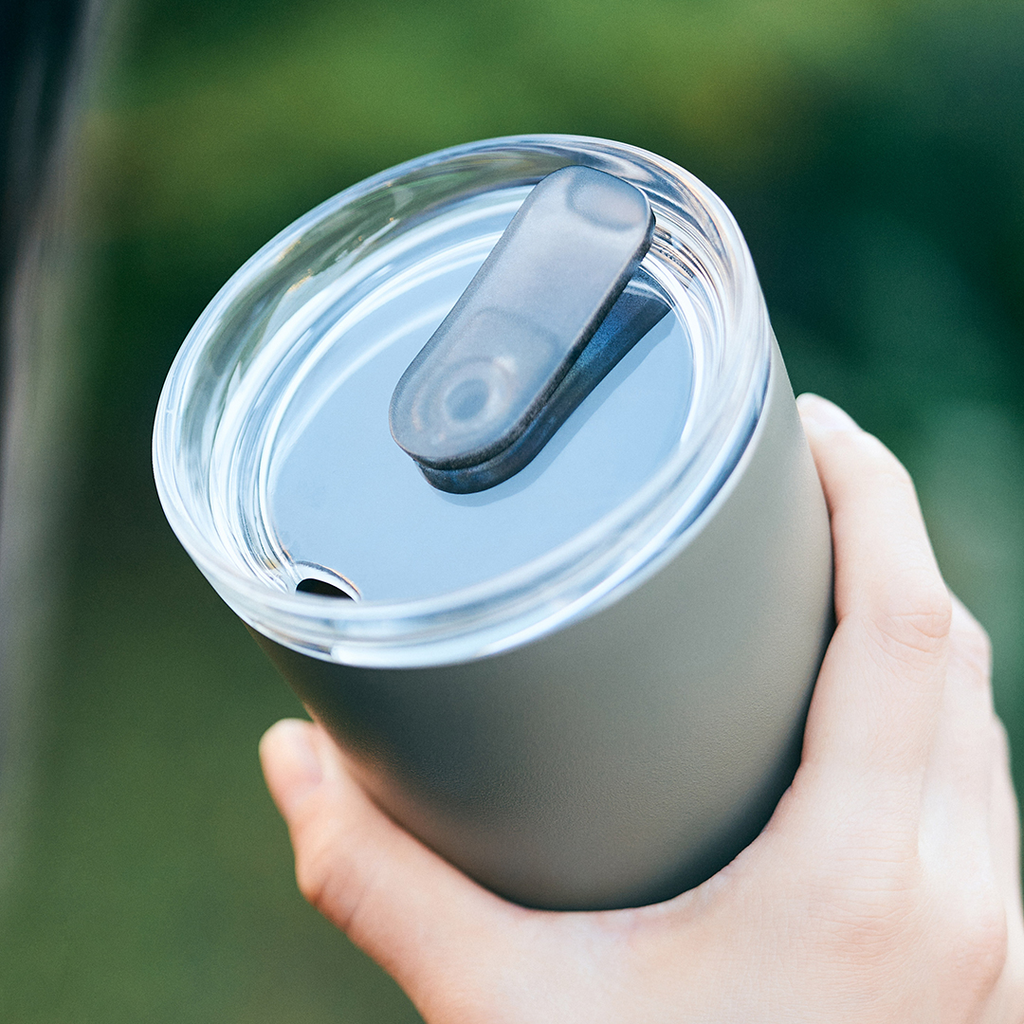 KINTO TO GO TUMBLER LID WITH PLUG CLEAR