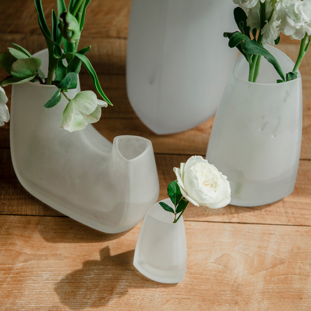 Kinto TRE vase 65x100mm smoke 2