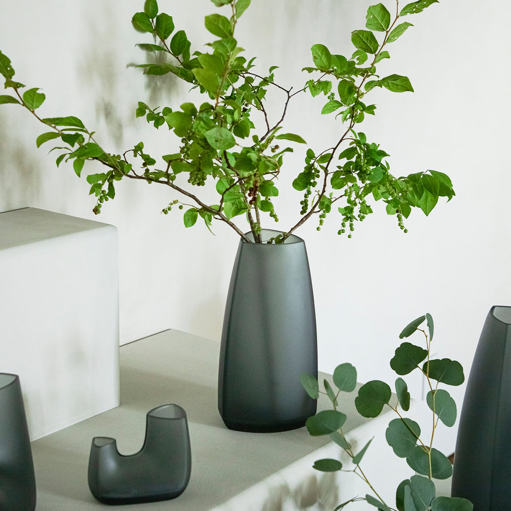 KINTO TRE VASE 160X300MM SMOKE